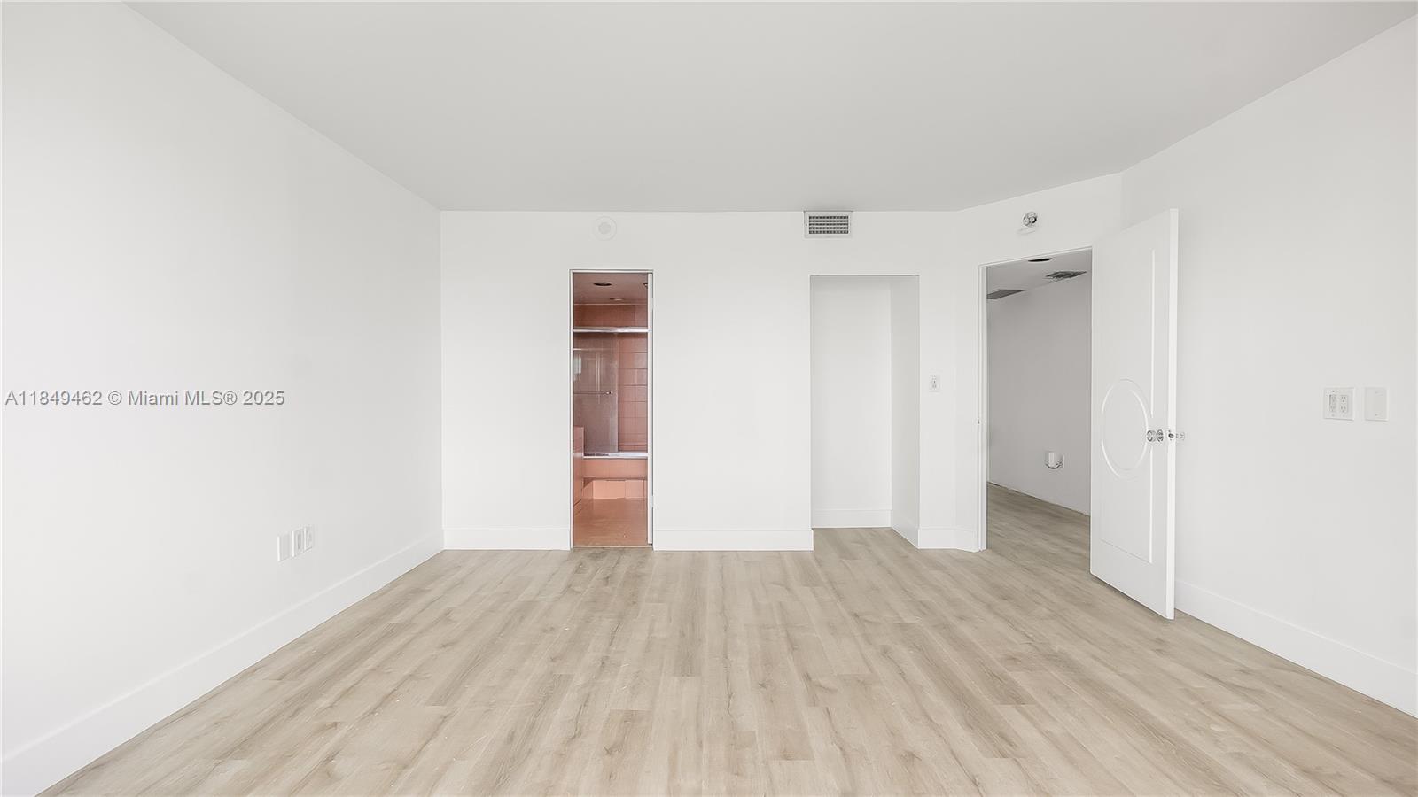 JOCKEY CLUB CONDO - Residential