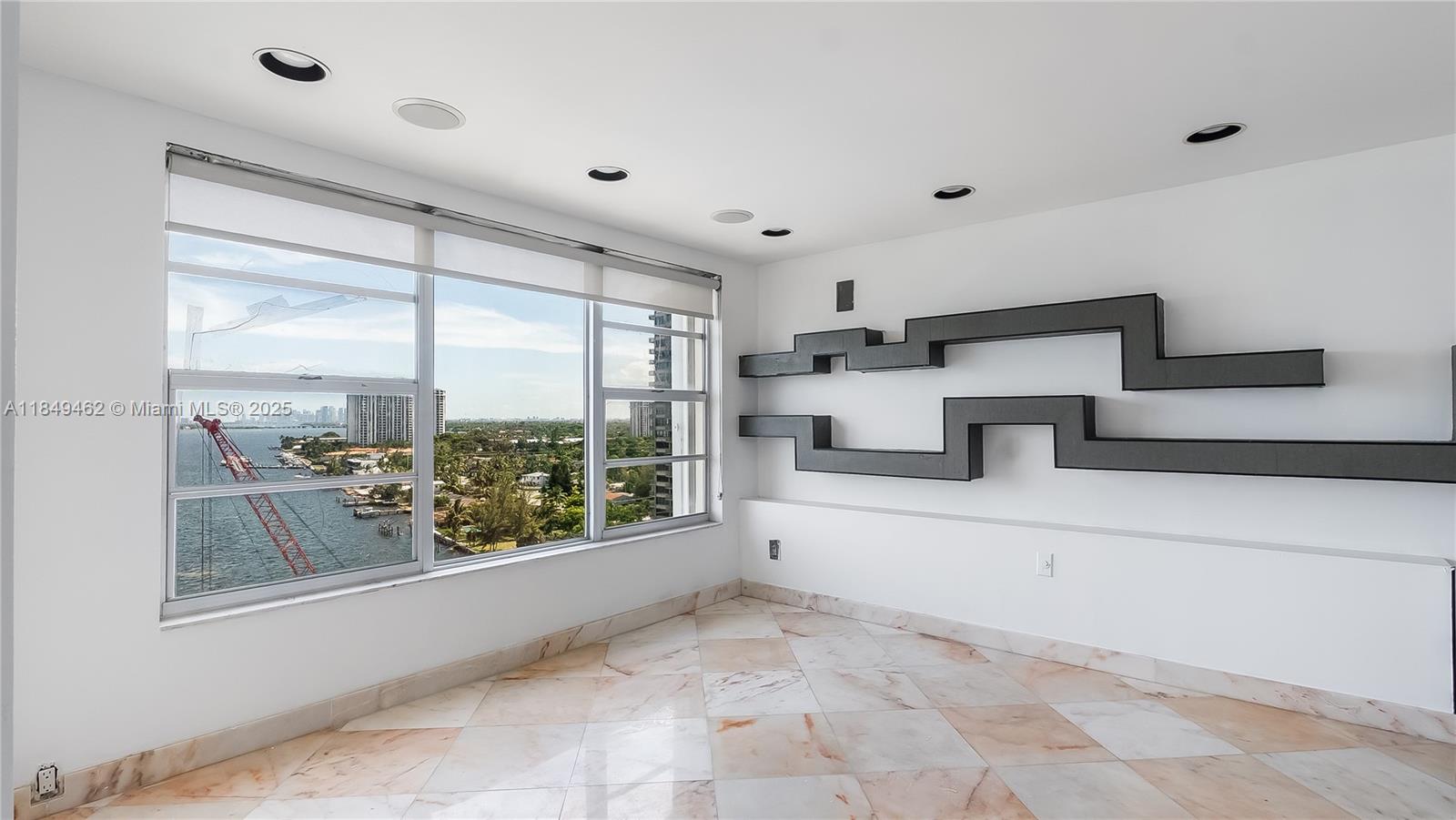 JOCKEY CLUB CONDO - Residential