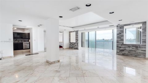 11111 Biscayne Blvd 15F Miami FL 33181