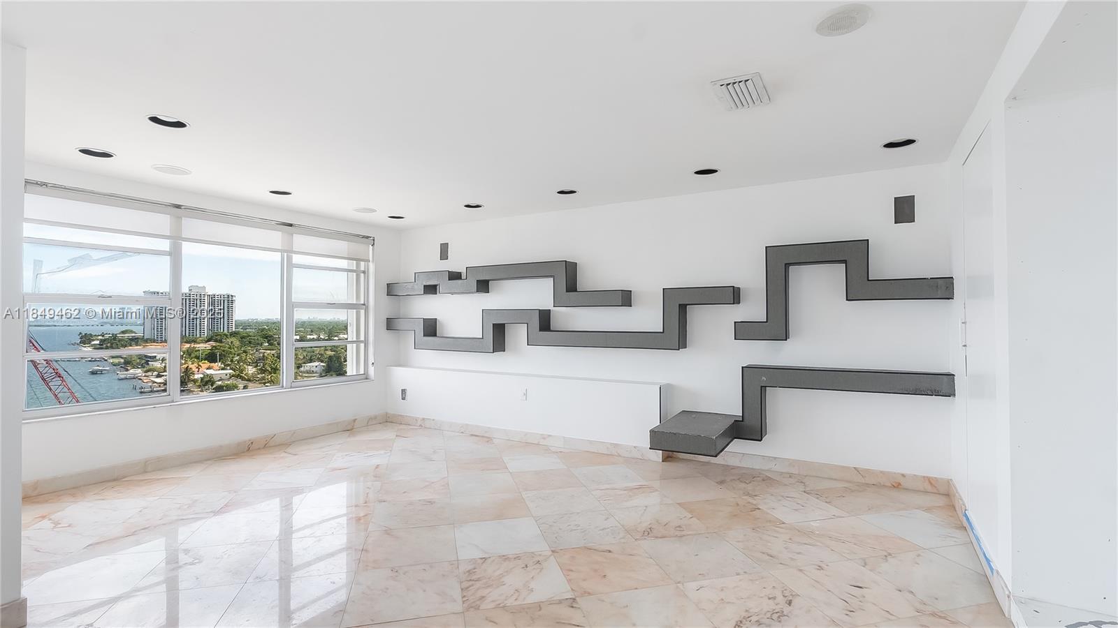 JOCKEY CLUB CONDO - Residential