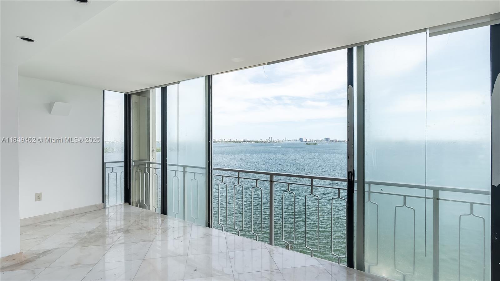 JOCKEY CLUB CONDO - Residential