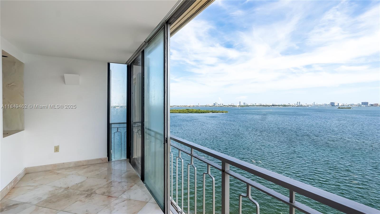 JOCKEY CLUB CONDO - Residential