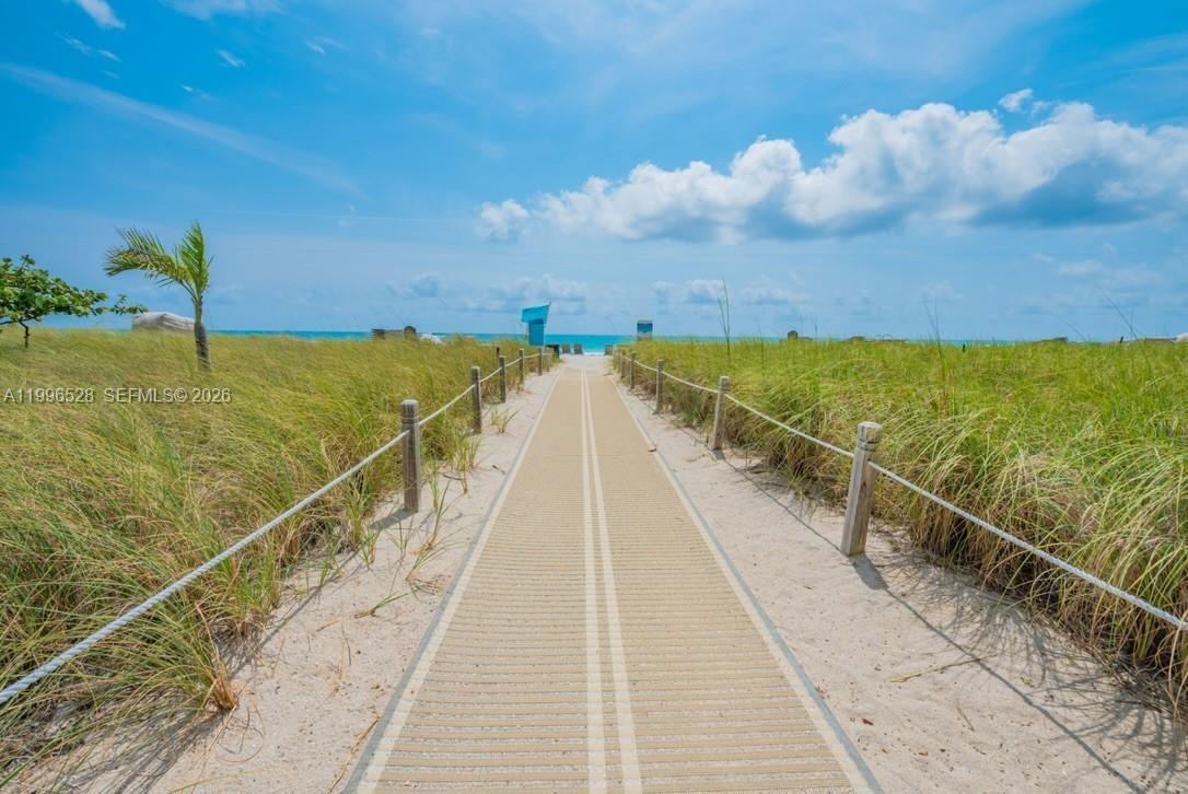 BALMORAL CONDO - Residential