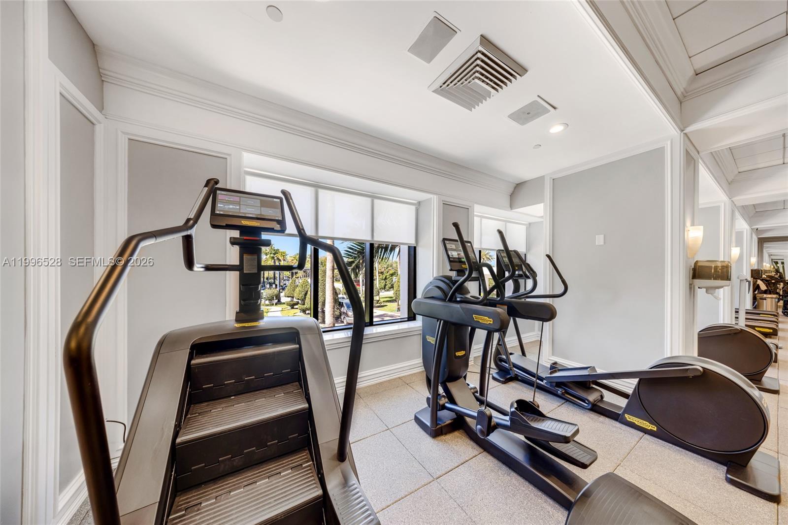 BALMORAL CONDO - Residential