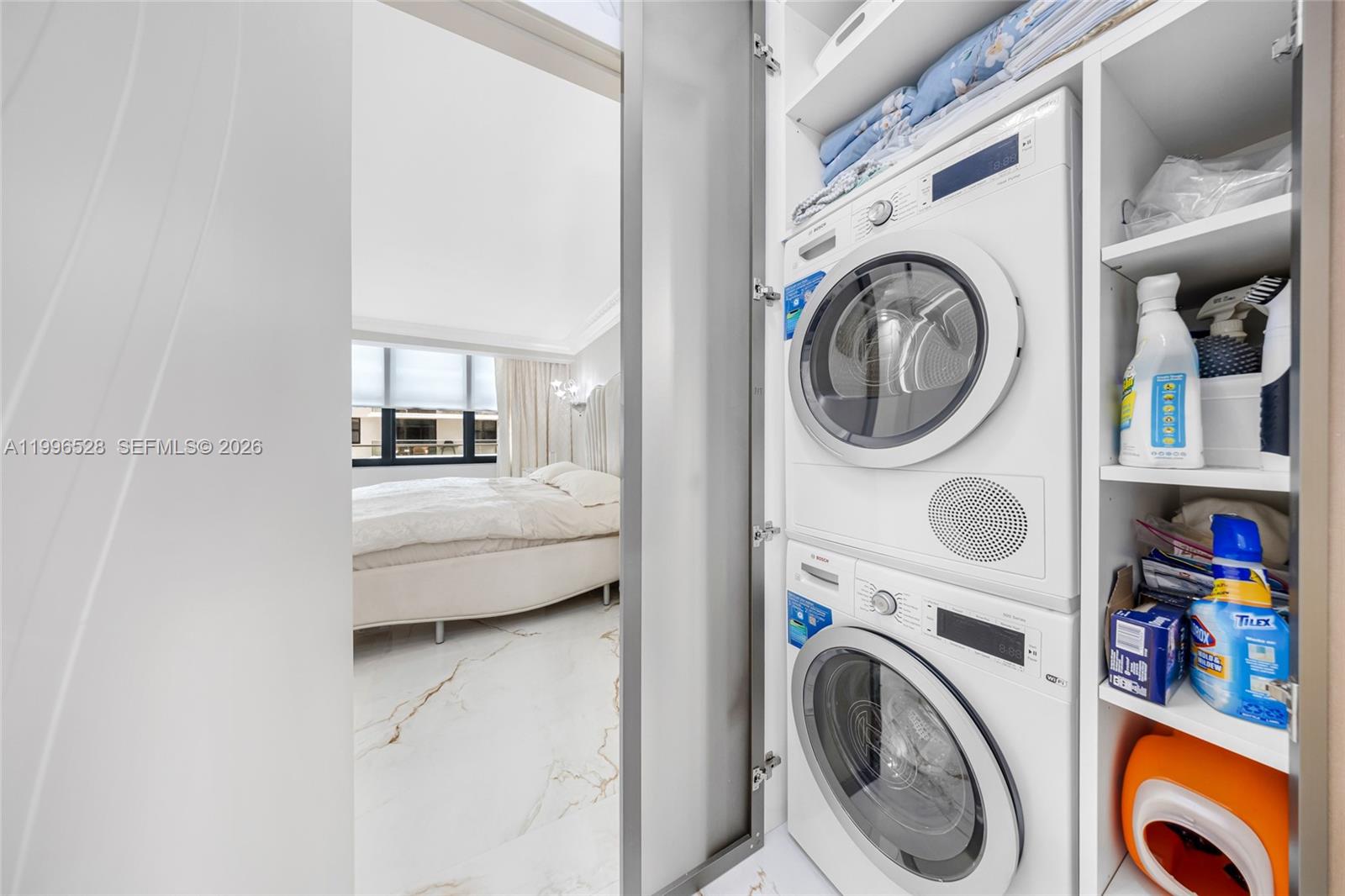 BALMORAL CONDO - Residential