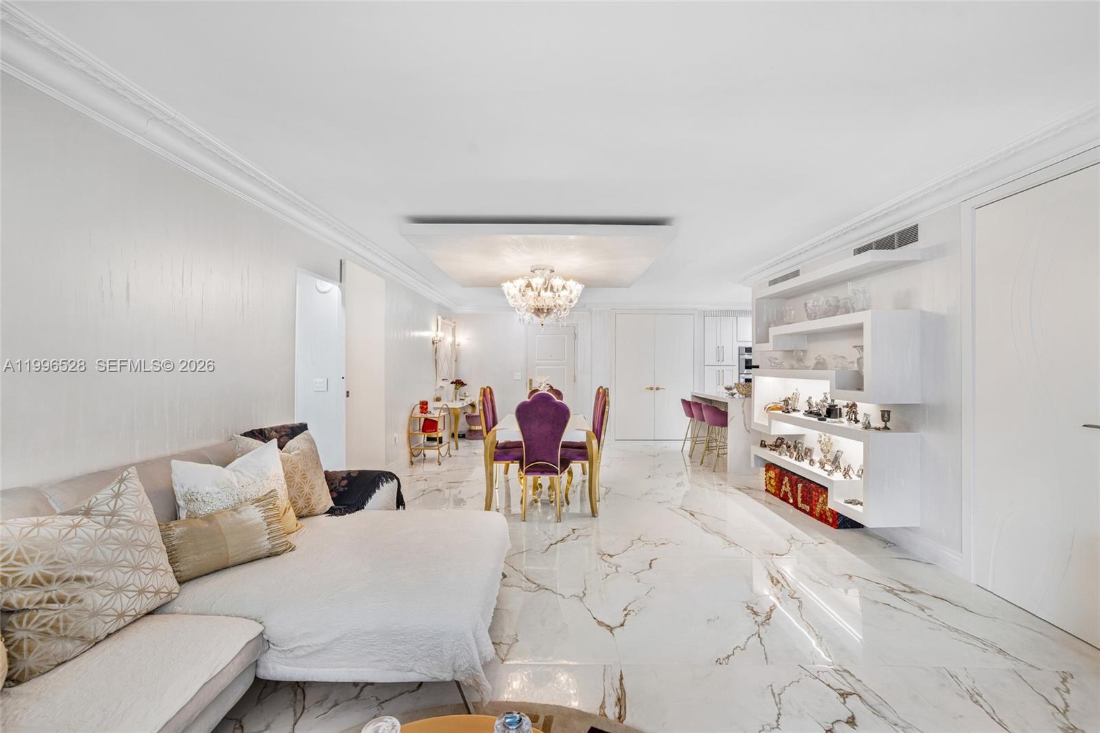 BALMORAL CONDO - Residential