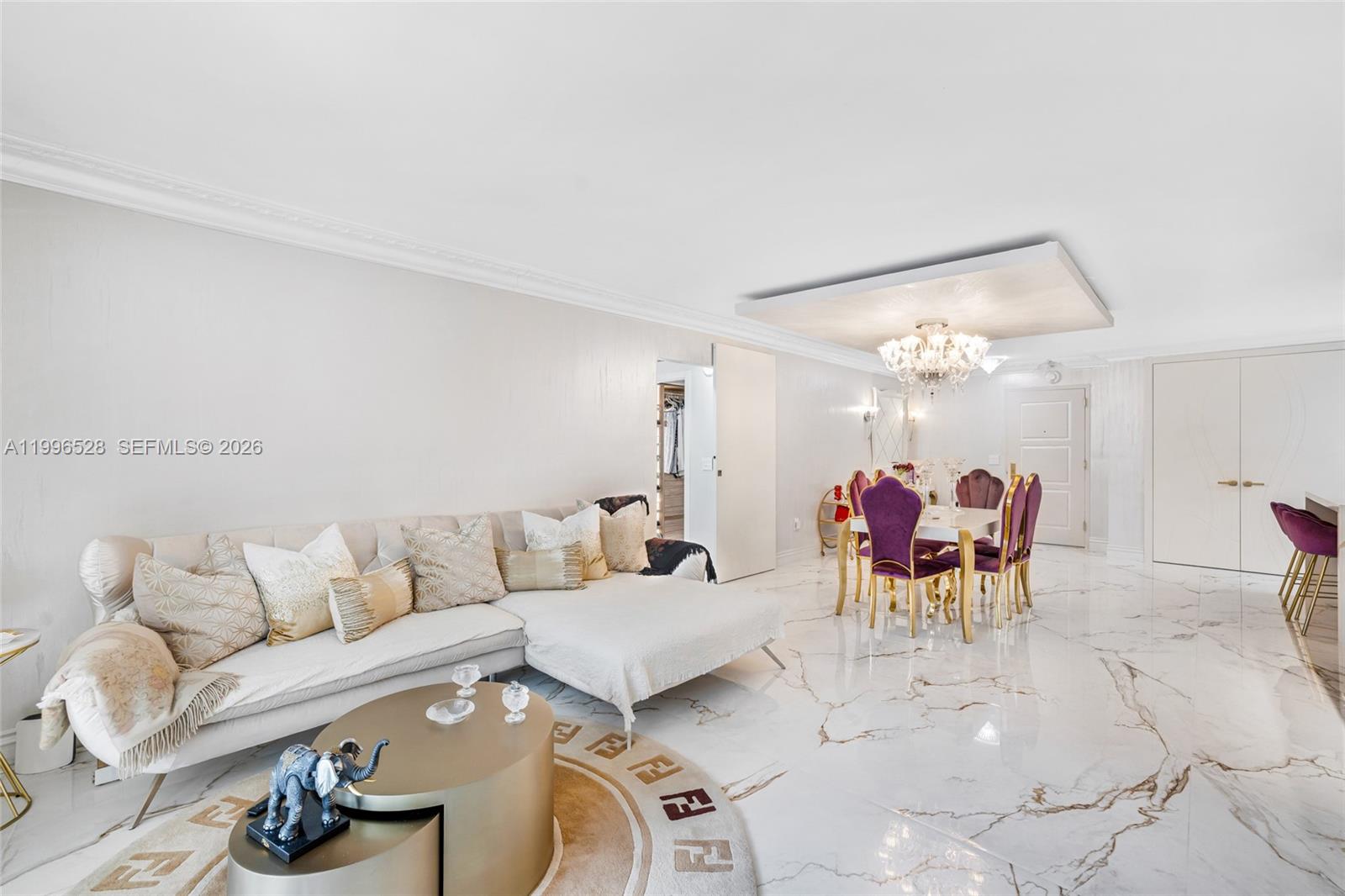 BALMORAL CONDO - Residential