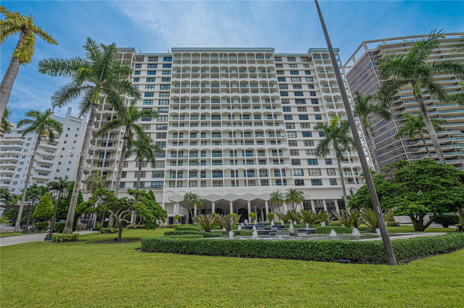 BALMORAL CONDO - Residential