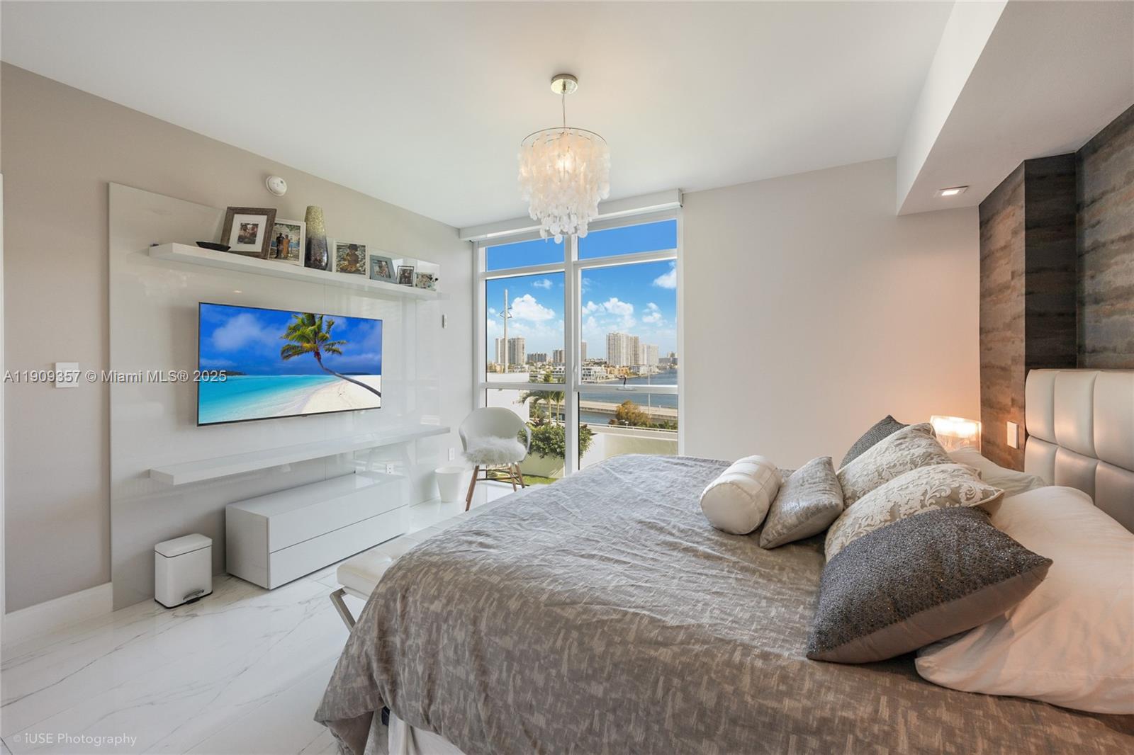 400 SUNNY ISLES CONDO WES - Residential Lease