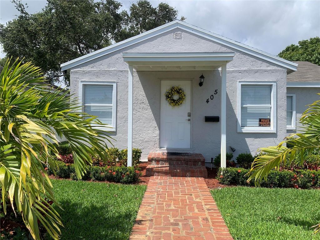 Photo of 405 N D St, Lake Worth, FL 33460 (MLS # A11781214)