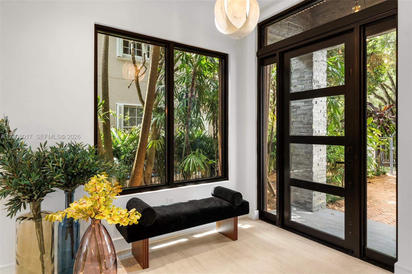 UNIVERSITY PLACE - Residential