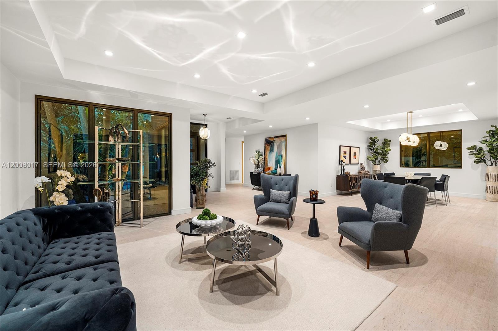 UNIVERSITY PLACE - Residential