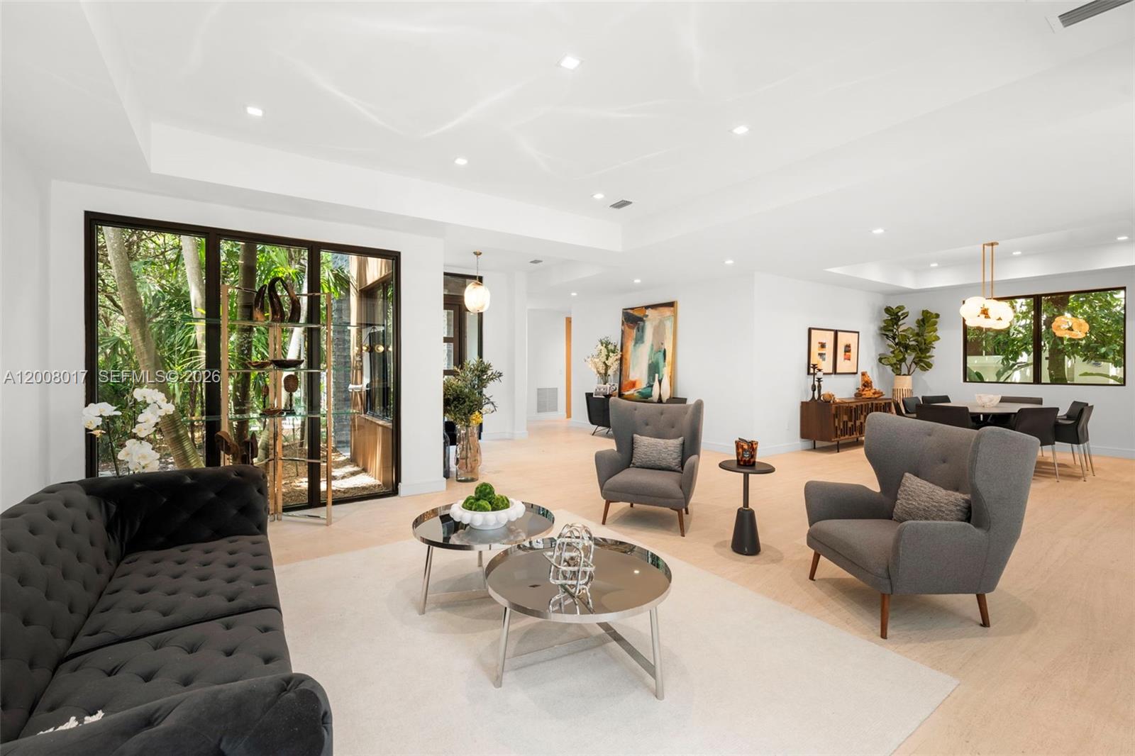 UNIVERSITY PLACE - Residential