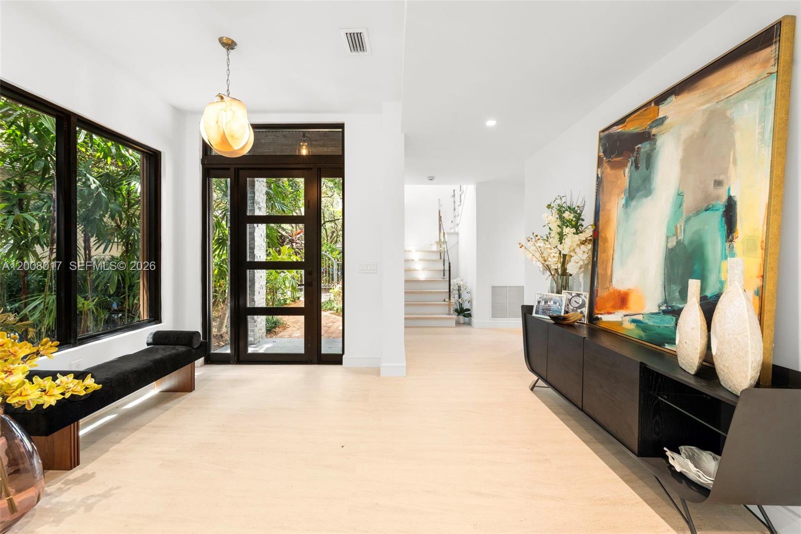 UNIVERSITY PLACE - Residential