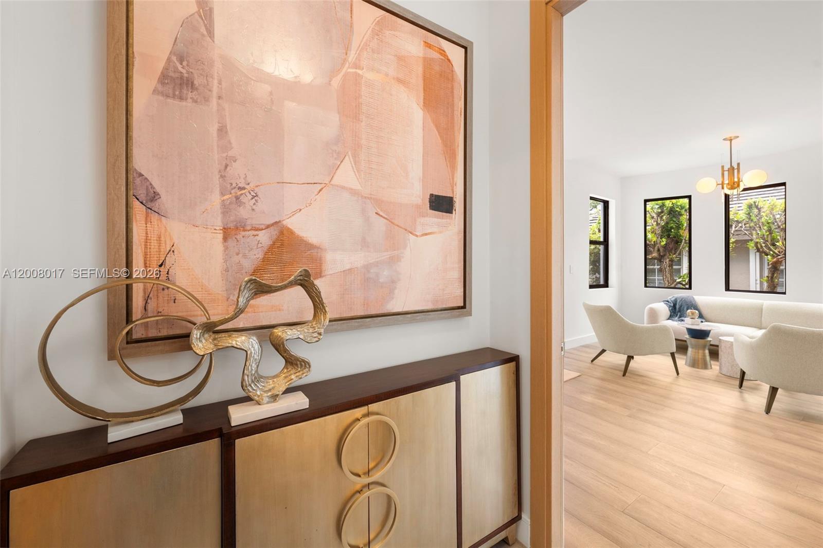 UNIVERSITY PLACE - Residential