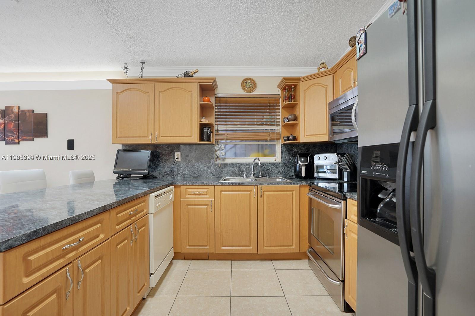 LAKES SEC TWO - Residential