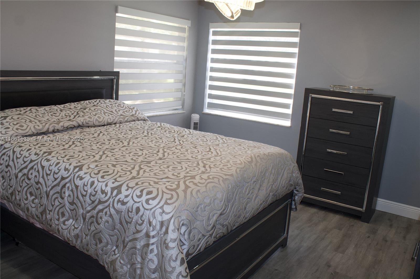 18TH HOLE AT INVERRARY CO - Residential