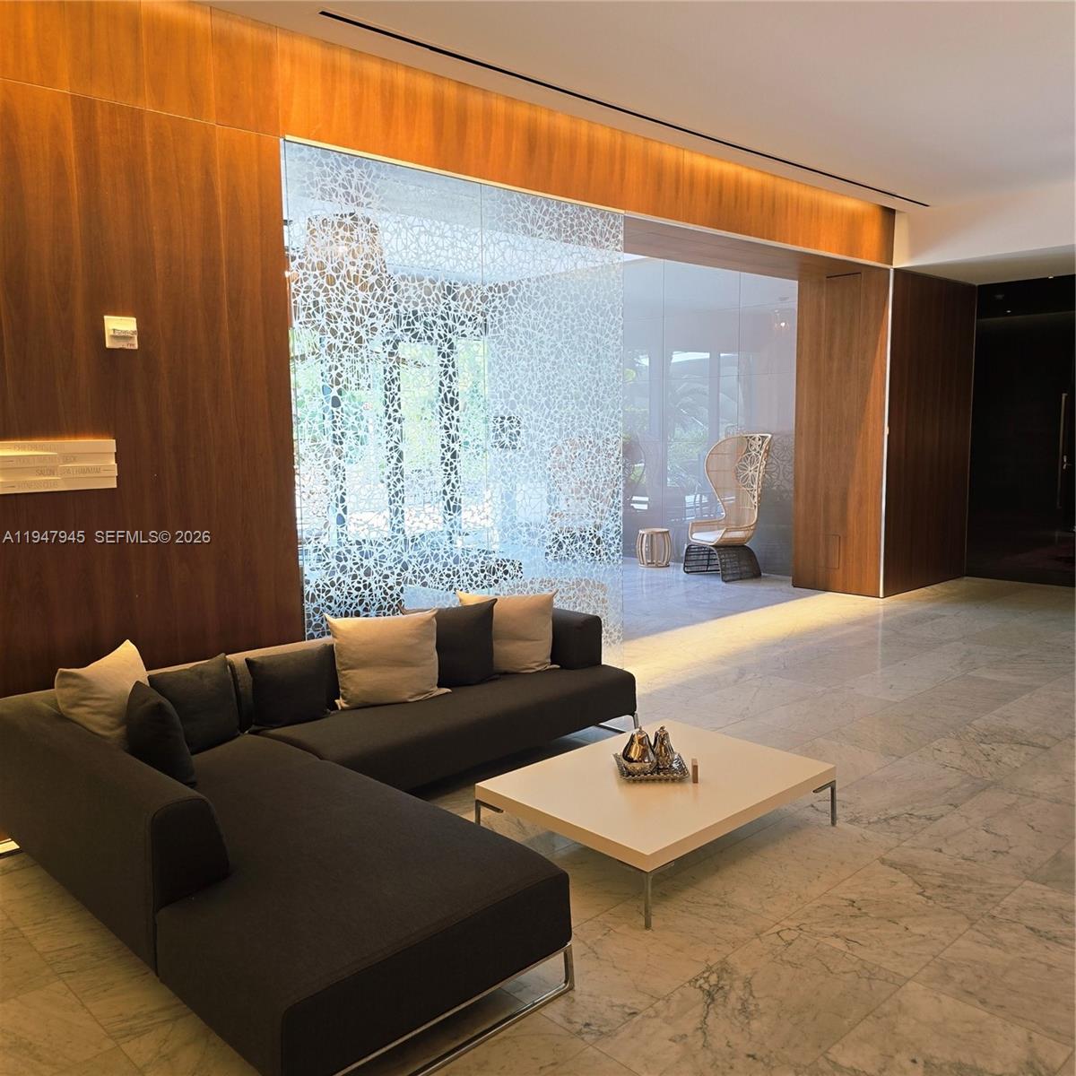 REACH CONDO - Residential