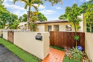 KENDALE LAKES NORTH SEC 1 - Residential Lease