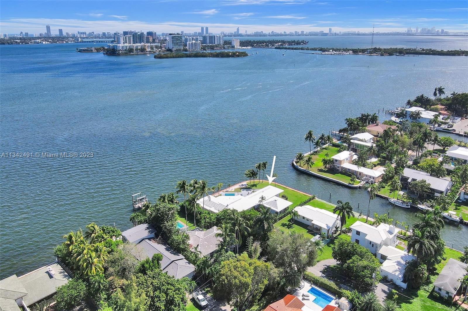 AMD PL BISCAYNE PINES - Residential Lease