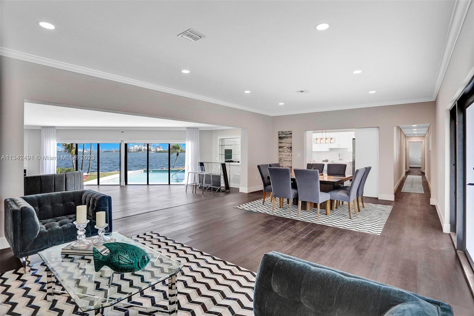 AMD PL BISCAYNE PINES - Residential Lease