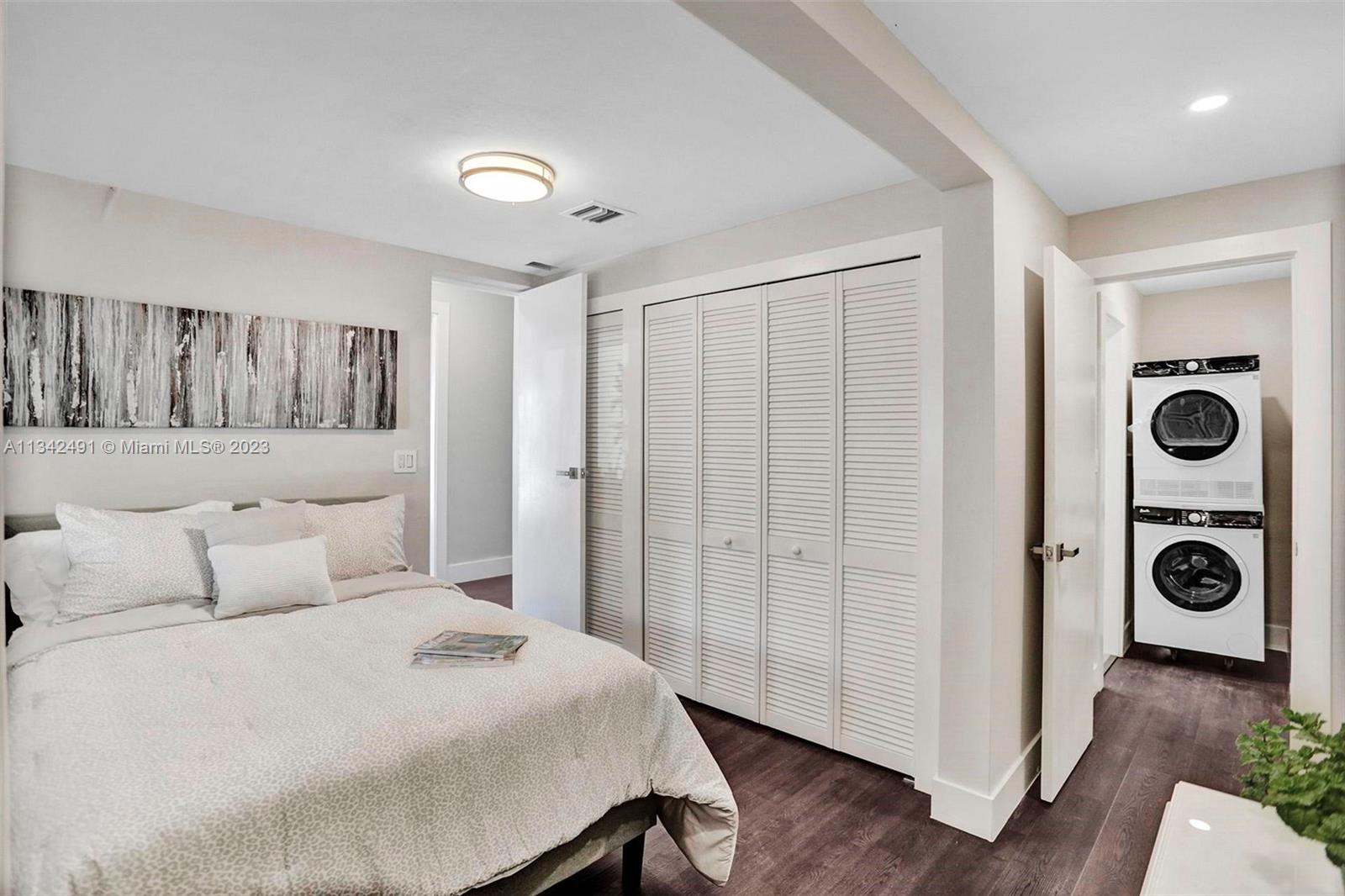 AMD PL BISCAYNE PINES - Residential Lease