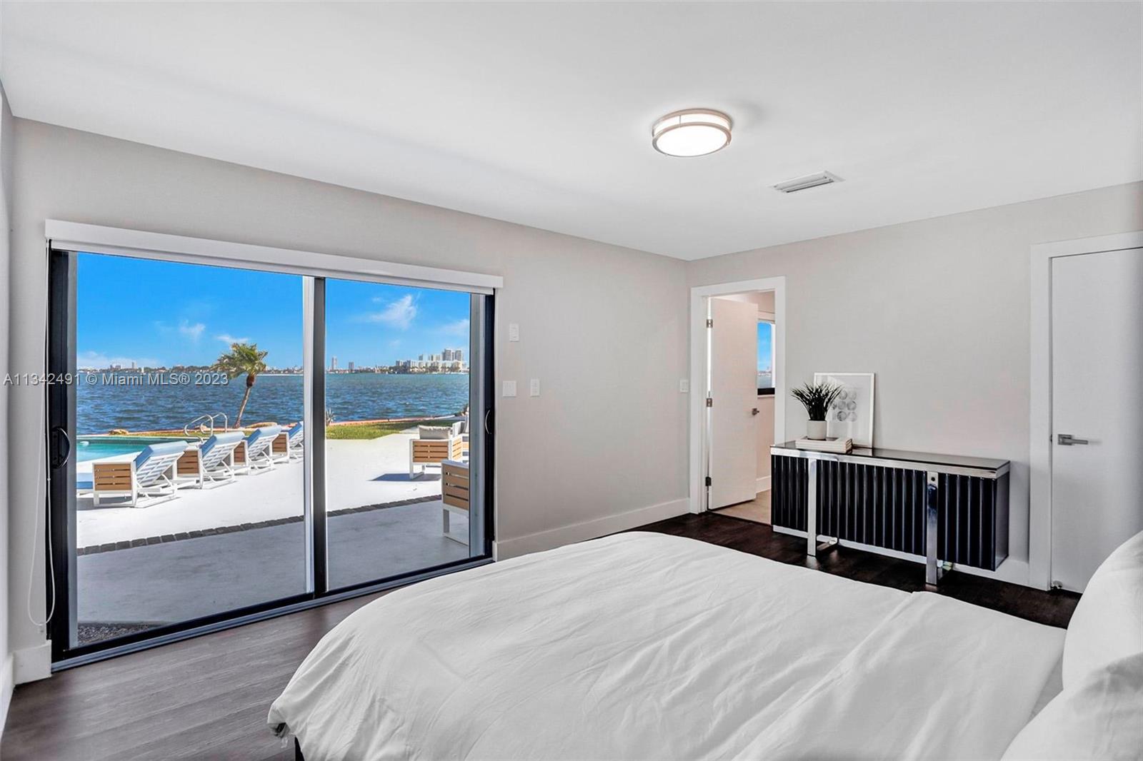 AMD PL BISCAYNE PINES - Residential Lease