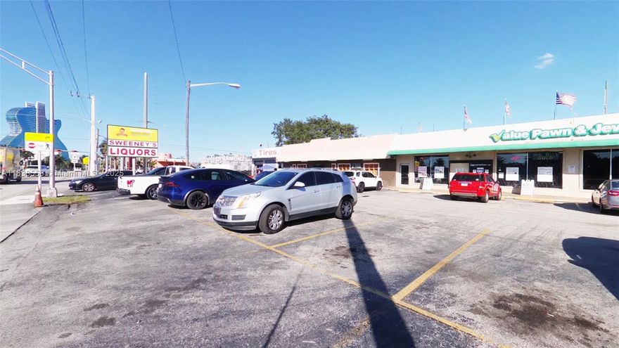 Tenant to vacate early within approximately 30 days - retail space currently operating as a liquor store.  High visibility across from the Seminole Hard Rock.