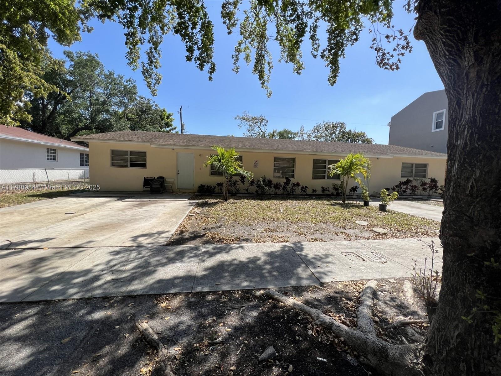 Rental Property at 1320 Ne 117th Ter 2, Miami, Broward County, Florida - Bedrooms: 3 
Bathrooms: 2  - $2,900 MO.