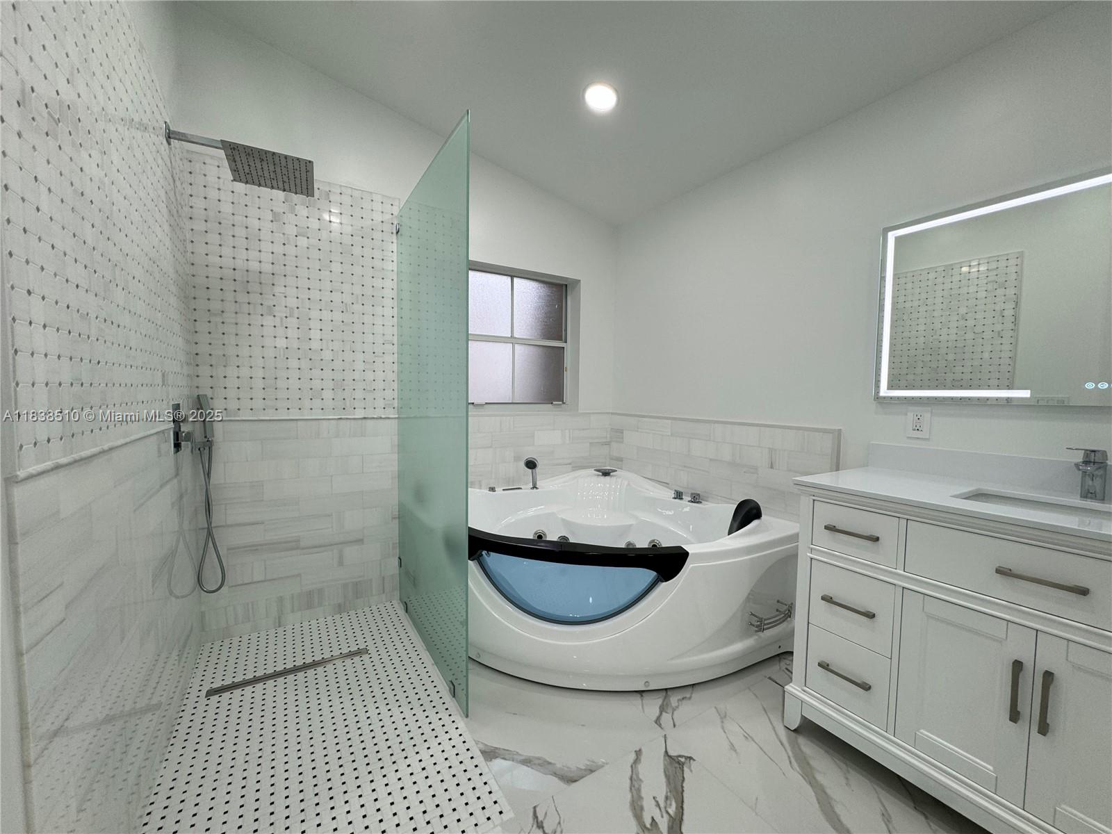 West Lake Village - Residential