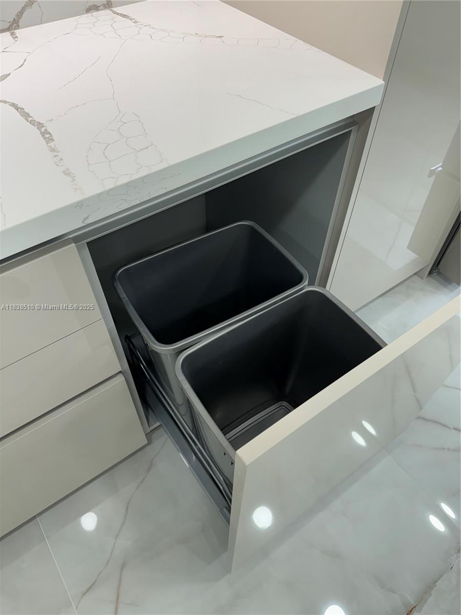 West Lake Village - Residential