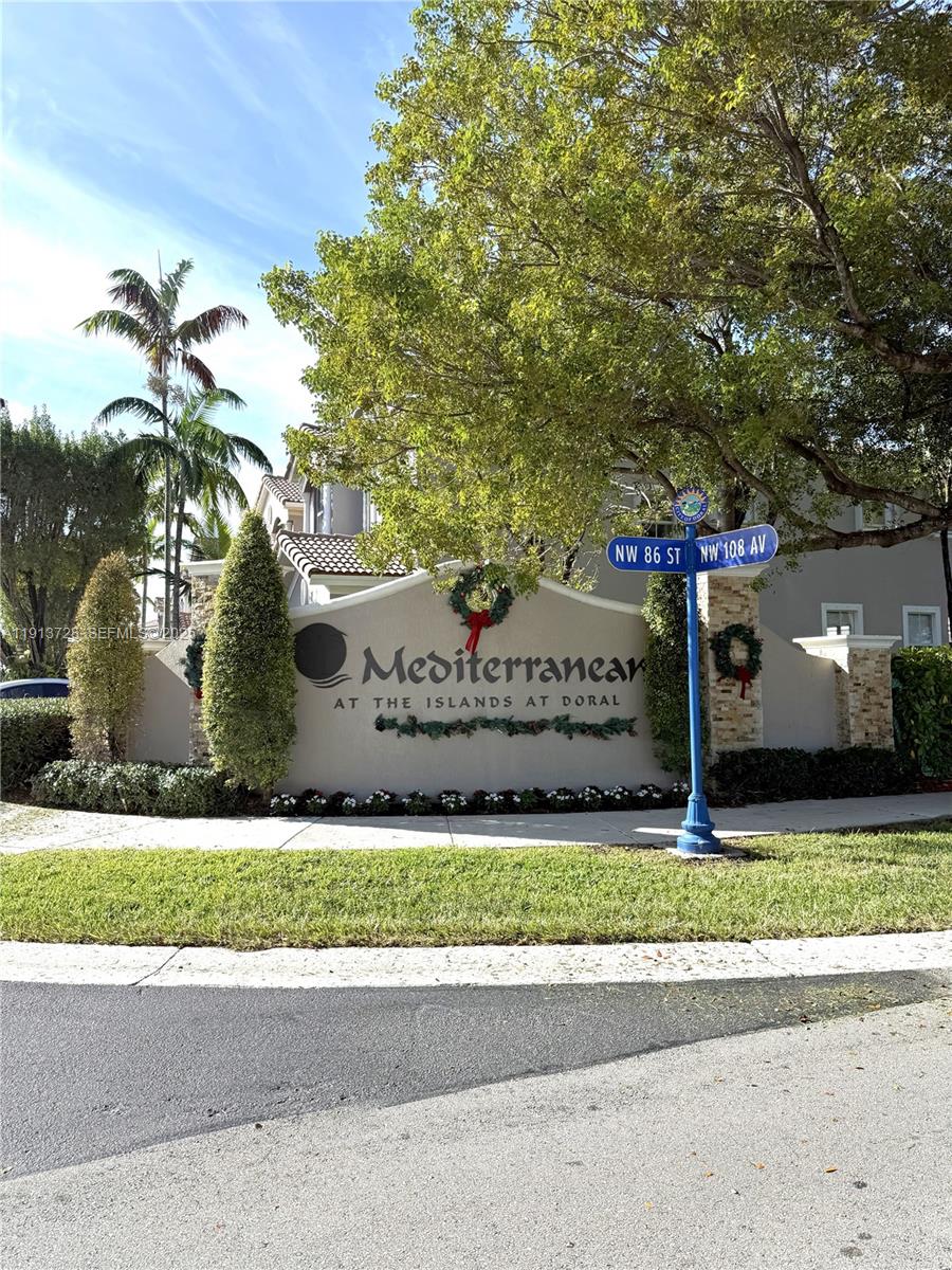 ISLANDS AT DORAL - Residential Lease