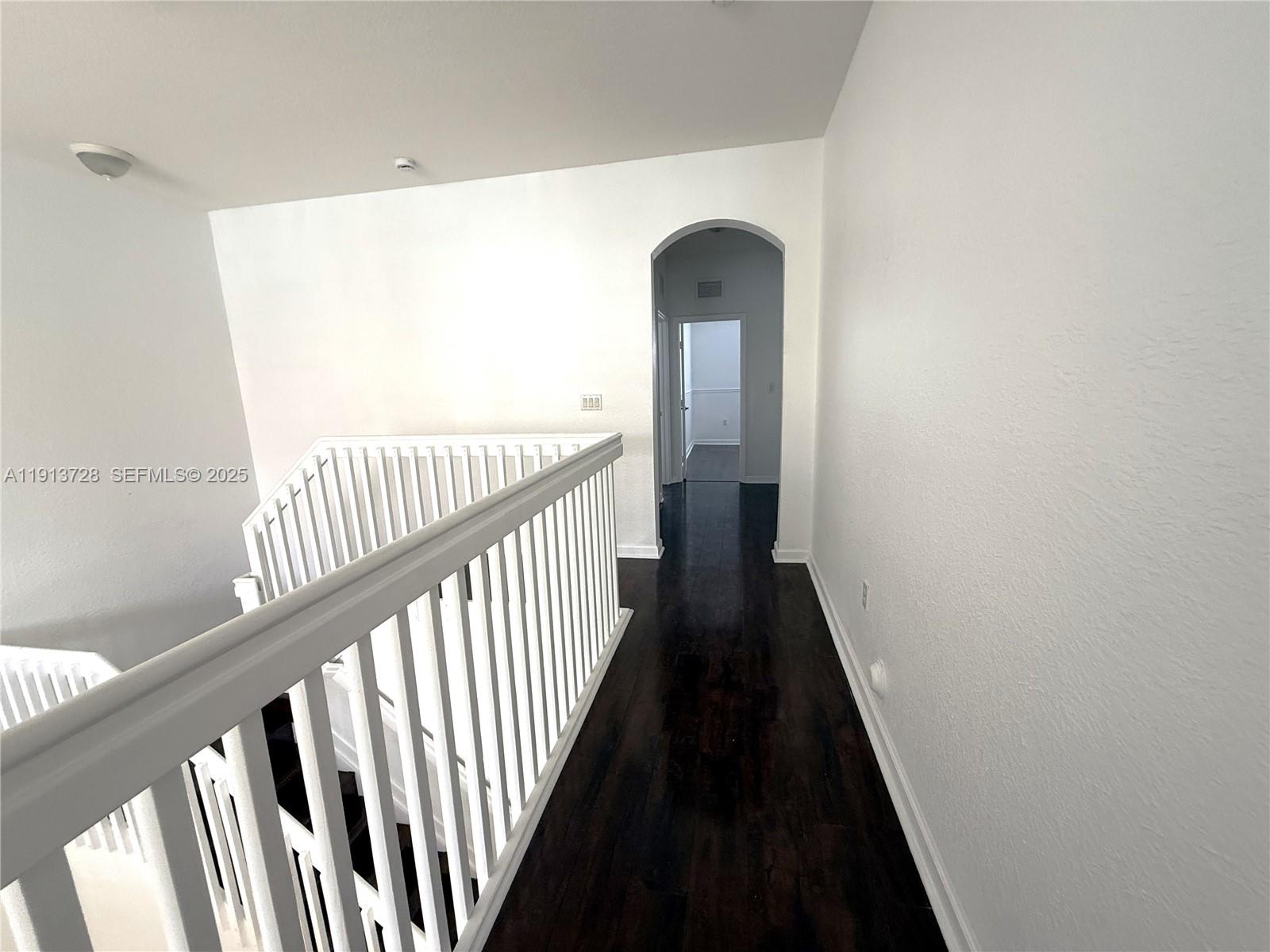 ISLANDS AT DORAL - Residential Lease