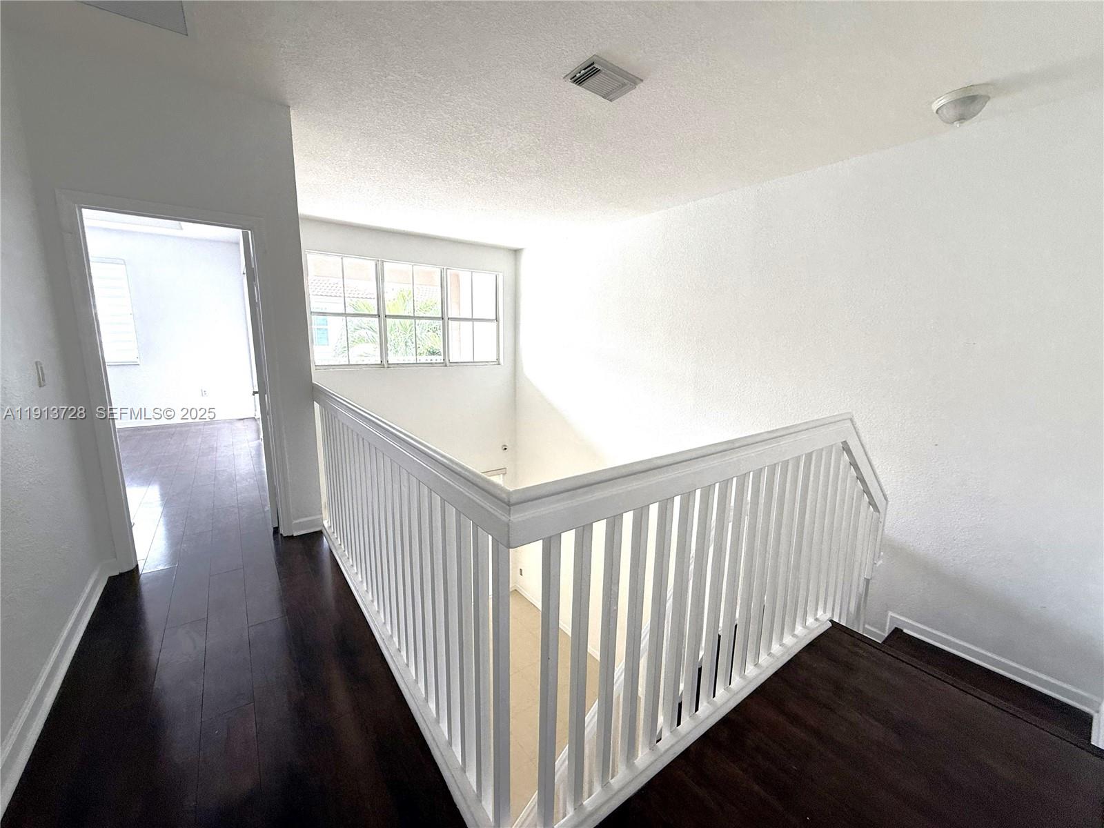 ISLANDS AT DORAL - Residential Lease