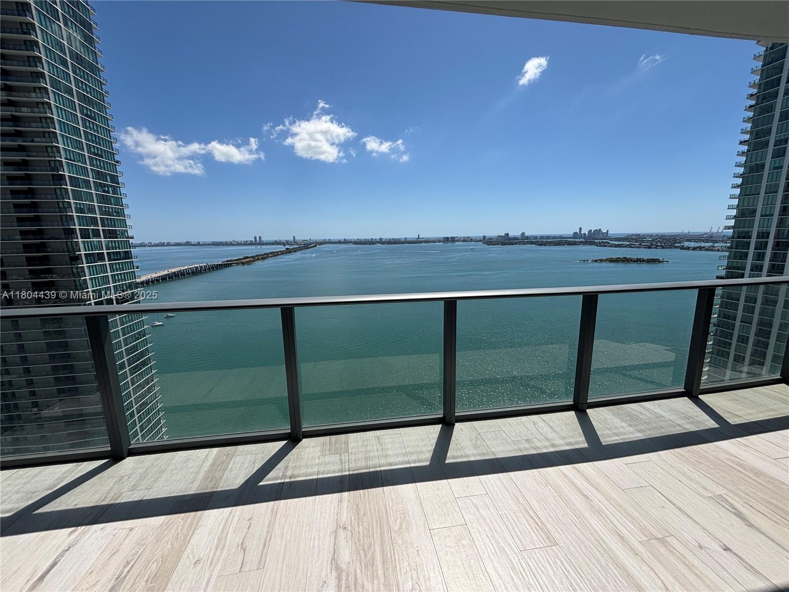 480 Ne 31st St 3105, Miami, Broward County, Florida - 2 Bedrooms  
3 Bathrooms - 