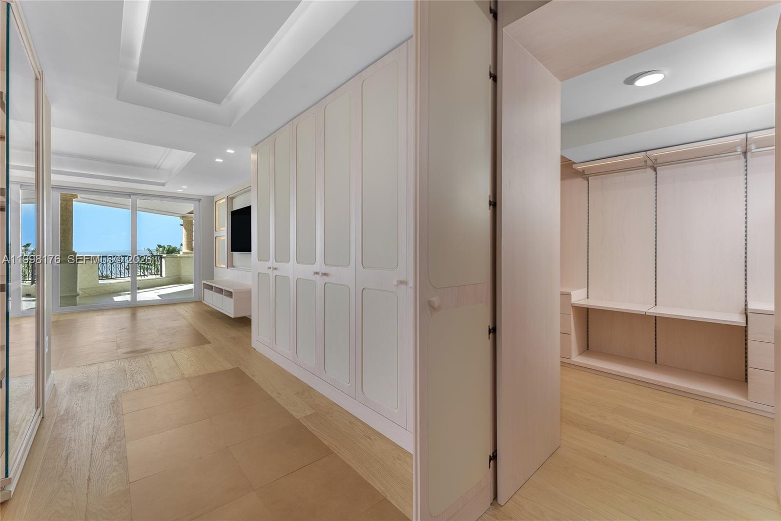 OCEANSIDE AT FISHER ISLAND - Residential