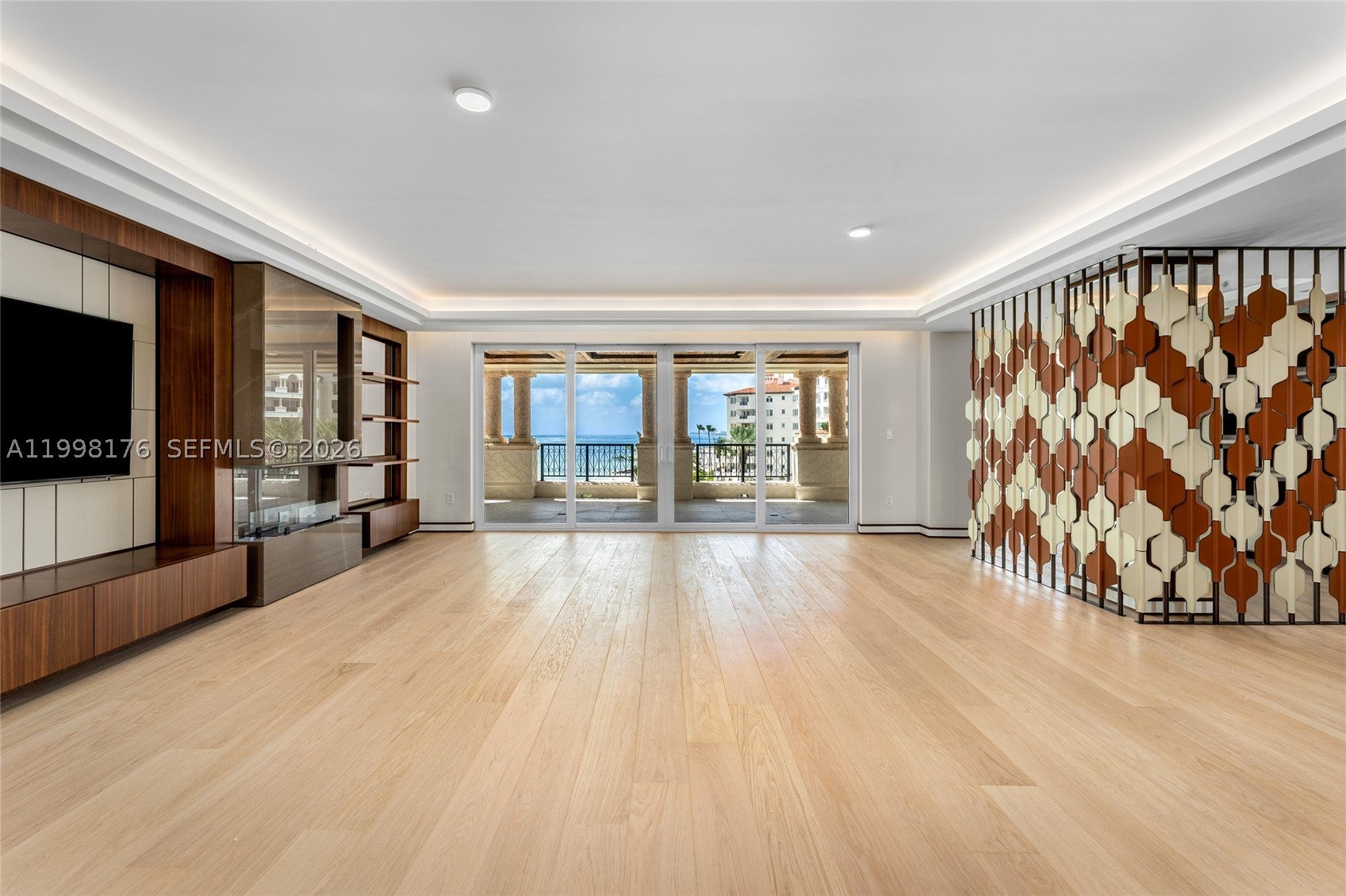 7445 Fisher Island Dr