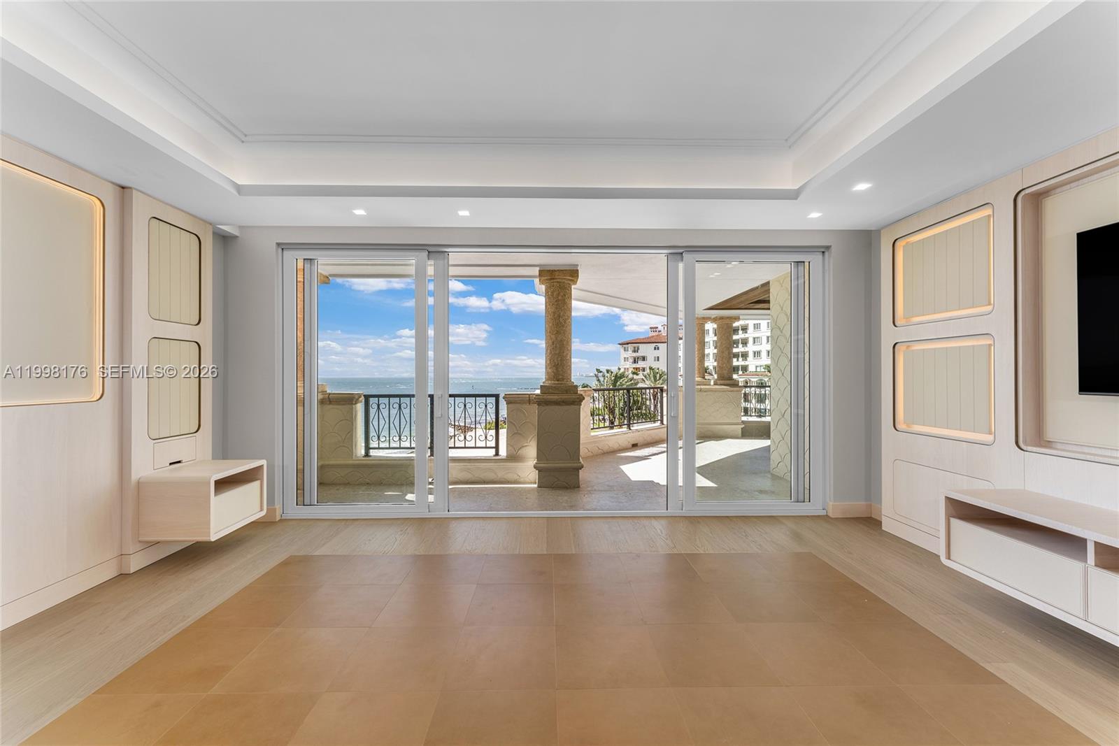 OCEANSIDE AT FISHER ISLAND - Residential