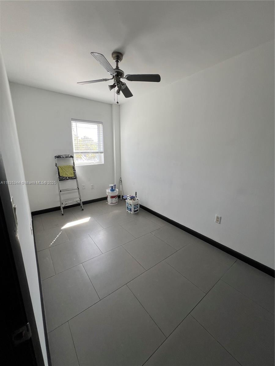 1876 SW 11th Ter 306
