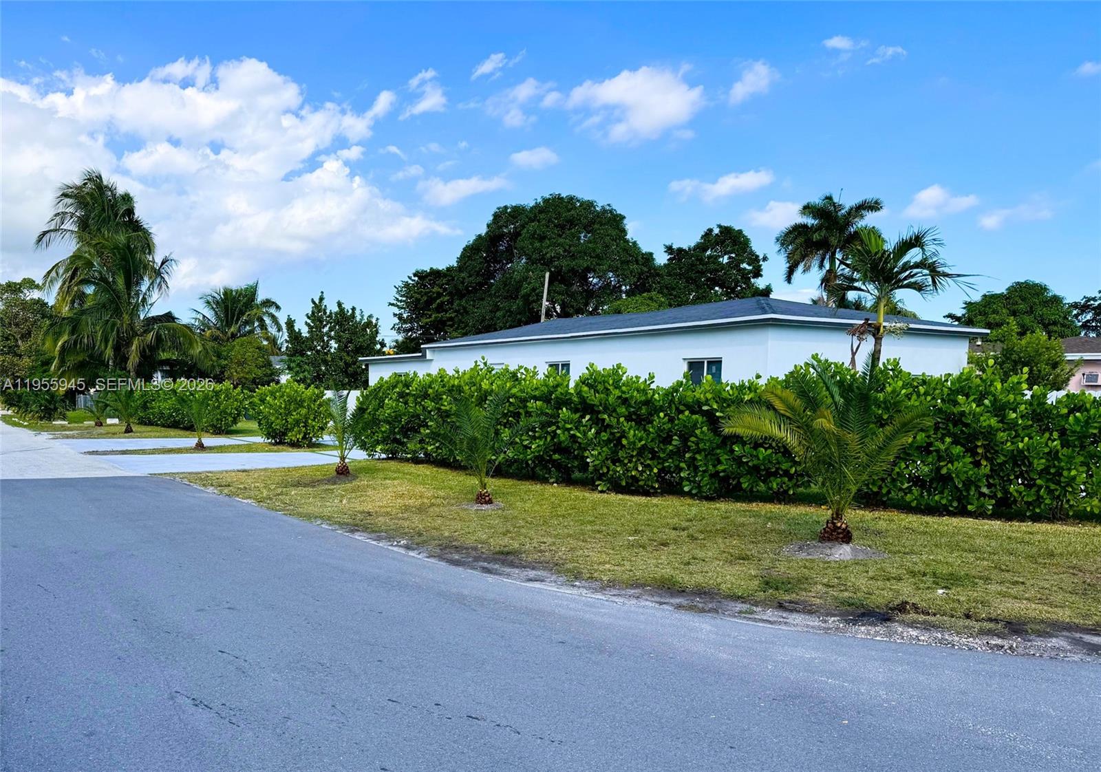 BISCAYNE GARDENS SEC E PA - Residential