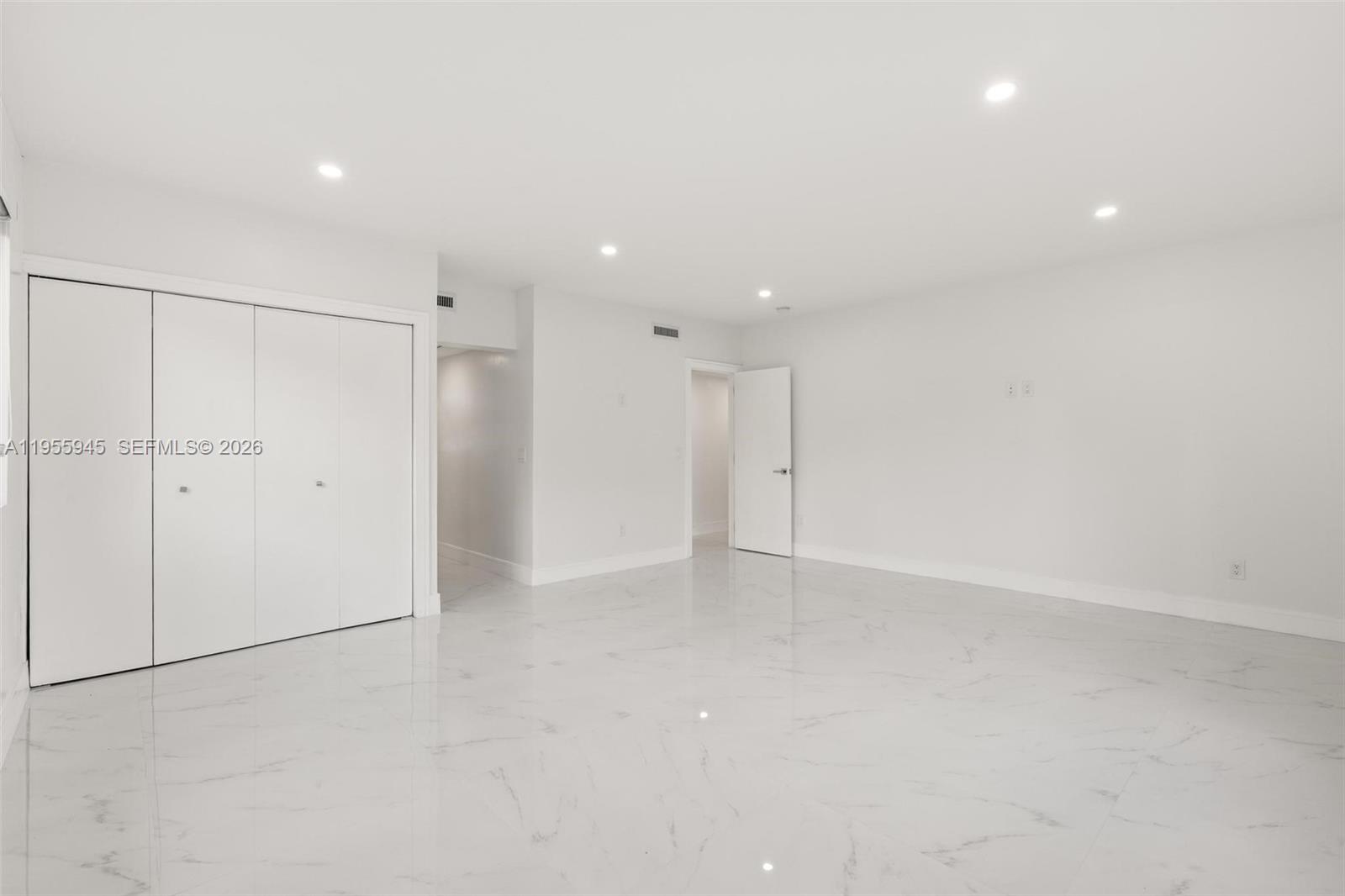 BISCAYNE GARDENS SEC E PA - Residential