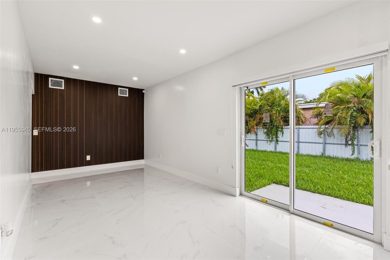 BISCAYNE GARDENS SEC E PA - Residential