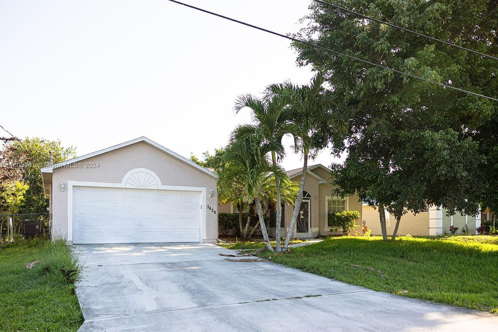 Photo of 5458 NW Empress Cir, Port Saint Lucie, FL 34983 (MLS # A11600261)