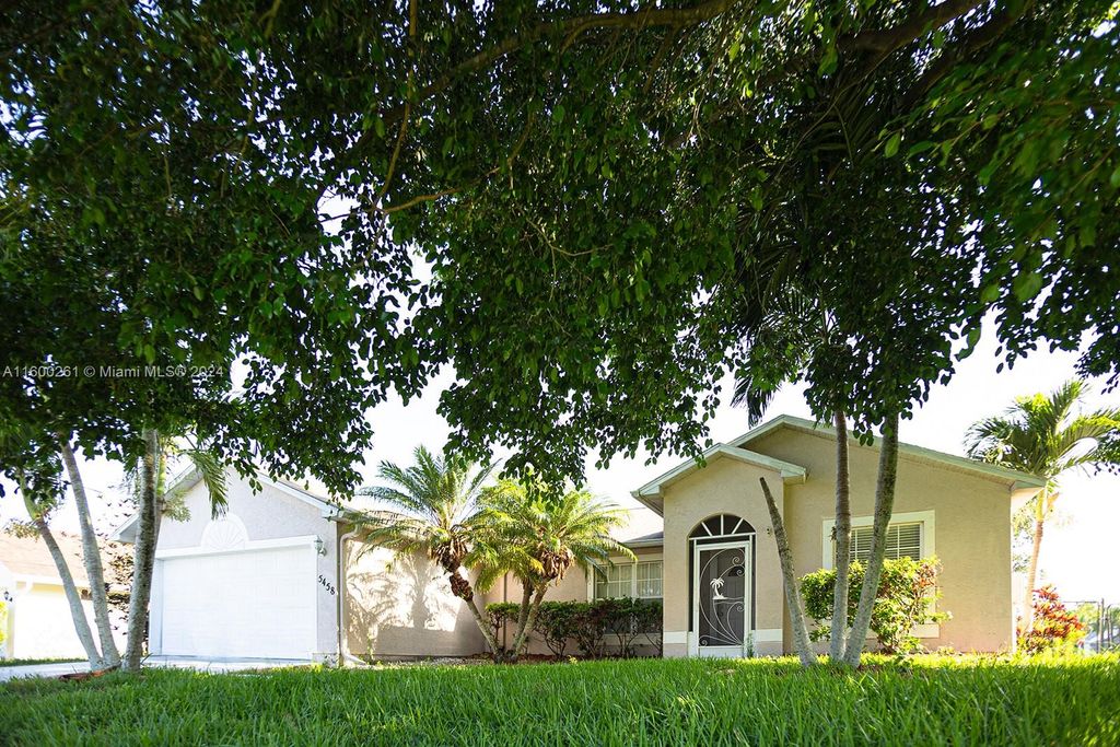 Photo of 5458 NW Empress Cir, Port Saint Lucie, FL 34983 (MLS # A11600261)