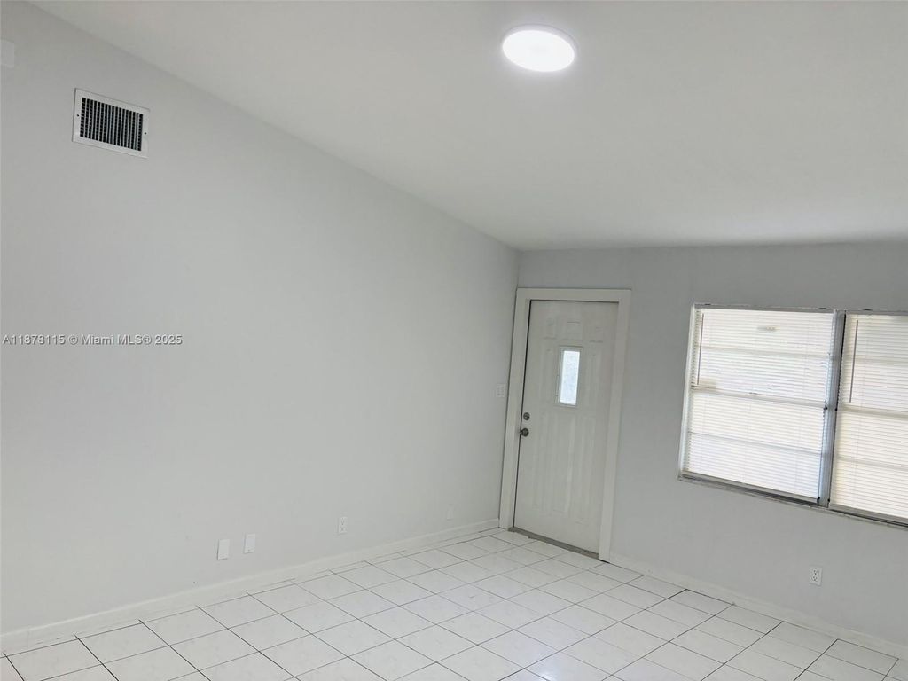 Photo of 4316 NW 6th Ave, Deerfield Beach, FL 33064 (MLS # A11878115)