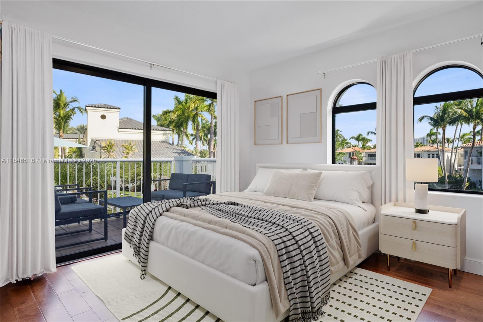 AVENTURA LAKES PHASE 1 - Residential