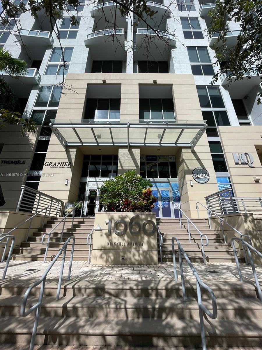 Property for Sale at 1060 Brickell Ave 2601, Miami, Broward County, Florida - Bedrooms: 2 
Bathrooms: 3  - $949,000
