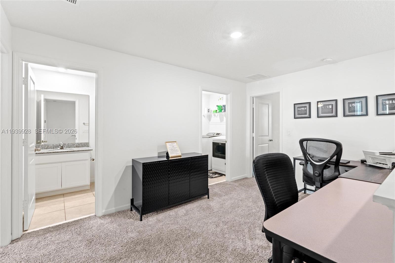 CATALINA TOWNHOMES PLAT - Residential