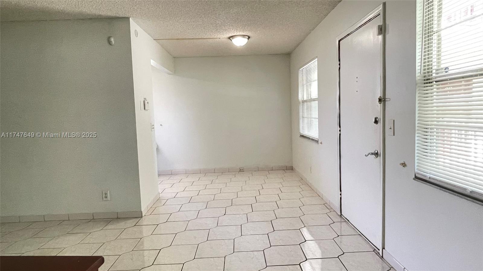 NEW HAMPTON AT CENTURY VI - Residential