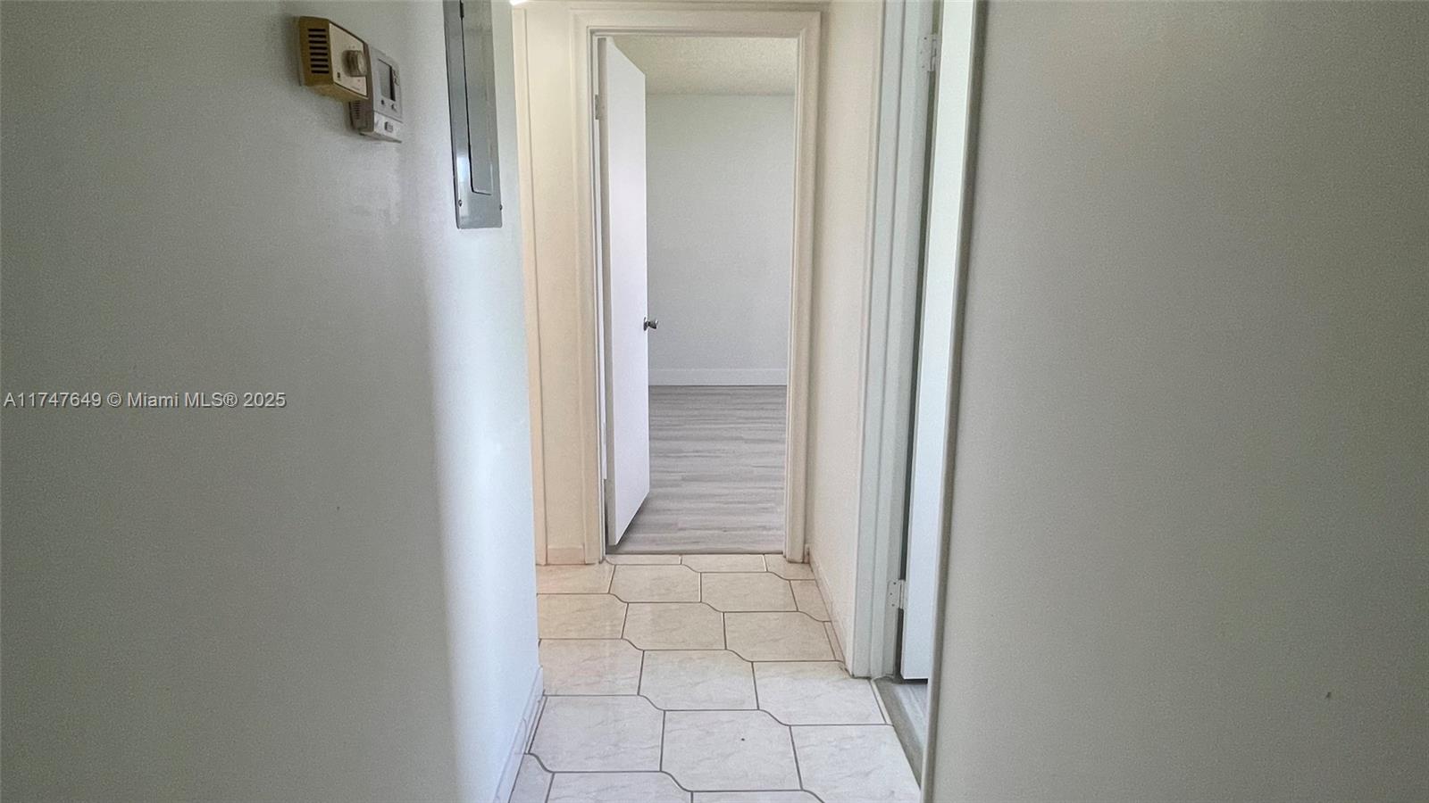 NEW HAMPTON AT CENTURY VI - Residential